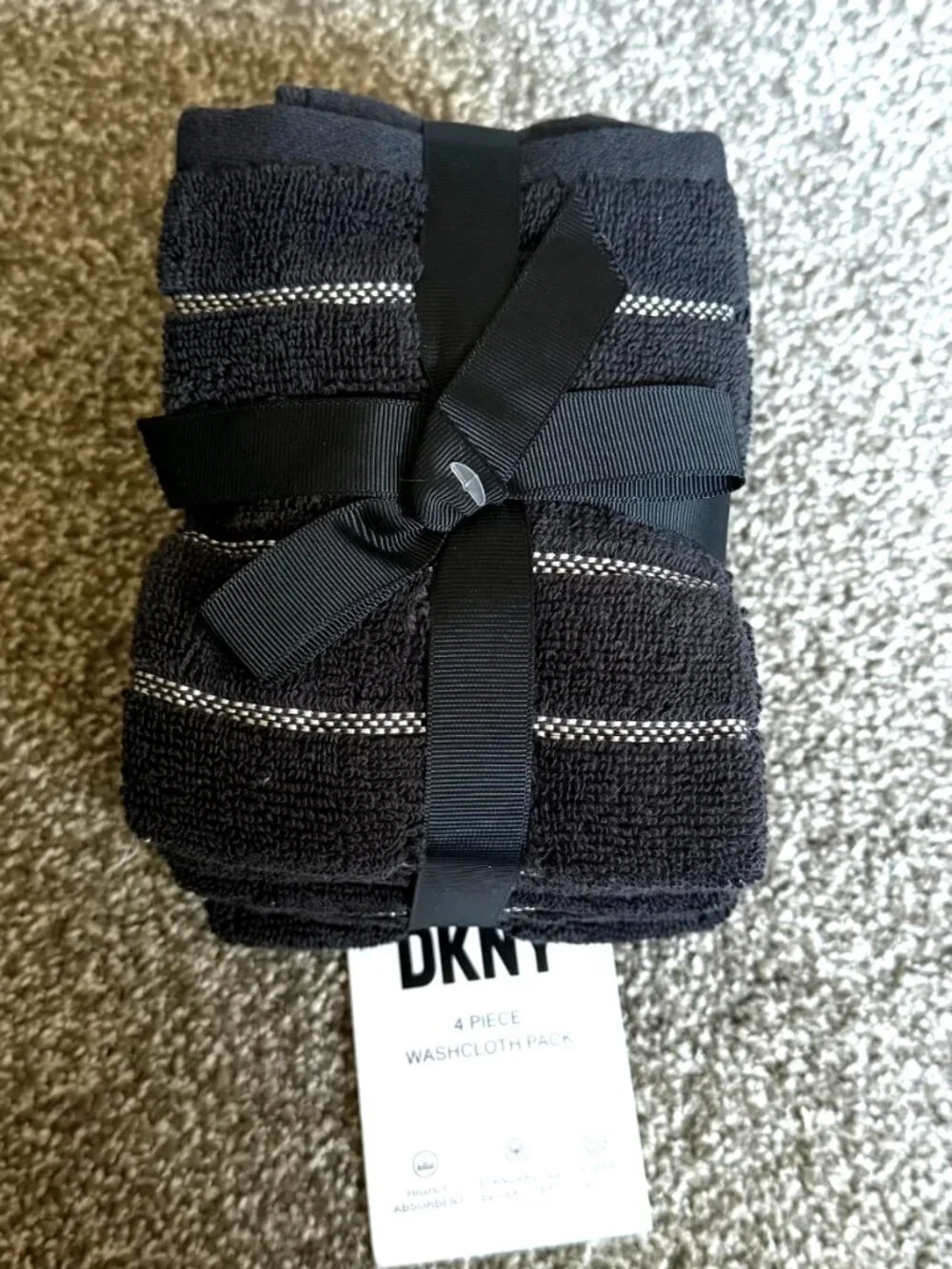 NWT DKNY 4-Piece Washcloth Pack Black Striped Cotton Towels Set